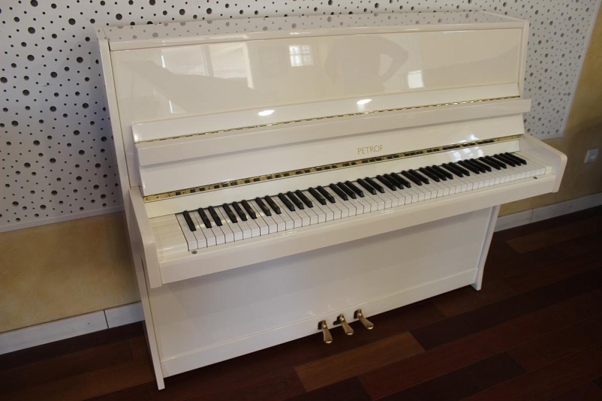 Petrof_117_laqué_blanc_n°_516746.