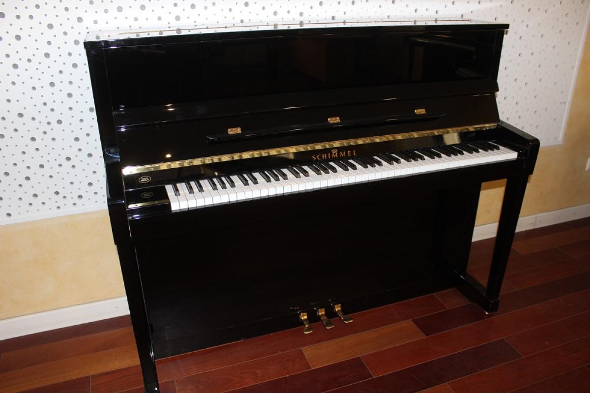 Schimmel_120_laqué_noir_n°_323218